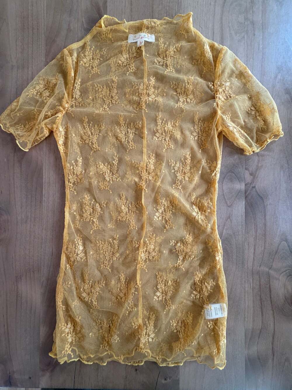 Sweet Generis Yellow Sheer Floral Lace Mesh Short Sleeve Top Med